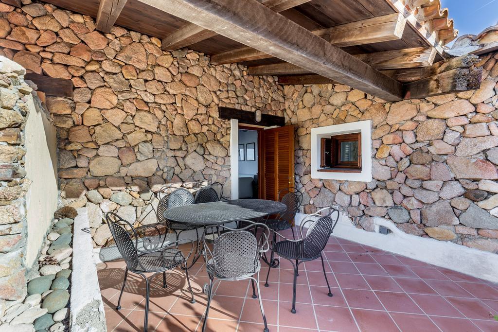 Le Case Di Mara - Appartamento Vista Mare A Porto Rotondo Bagian luar foto
