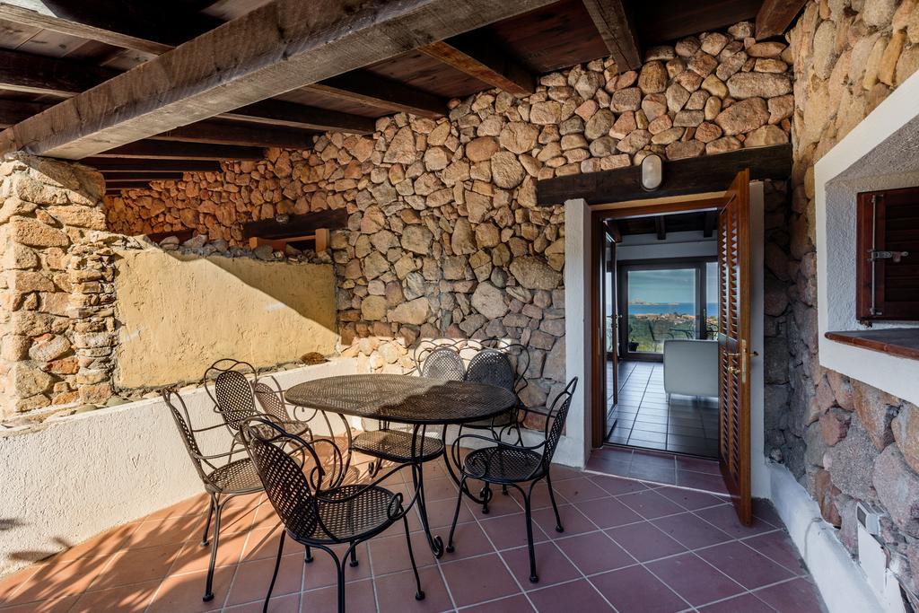 Le Case Di Mara - Appartamento Vista Mare A Porto Rotondo Bagian luar foto